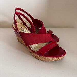 Women's Red Patent Leather Espadrilles sz 9 - Candy Apple